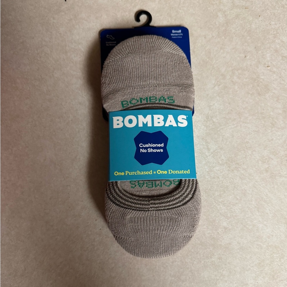 Bombas Gray Casual Socks with Comfort Fit